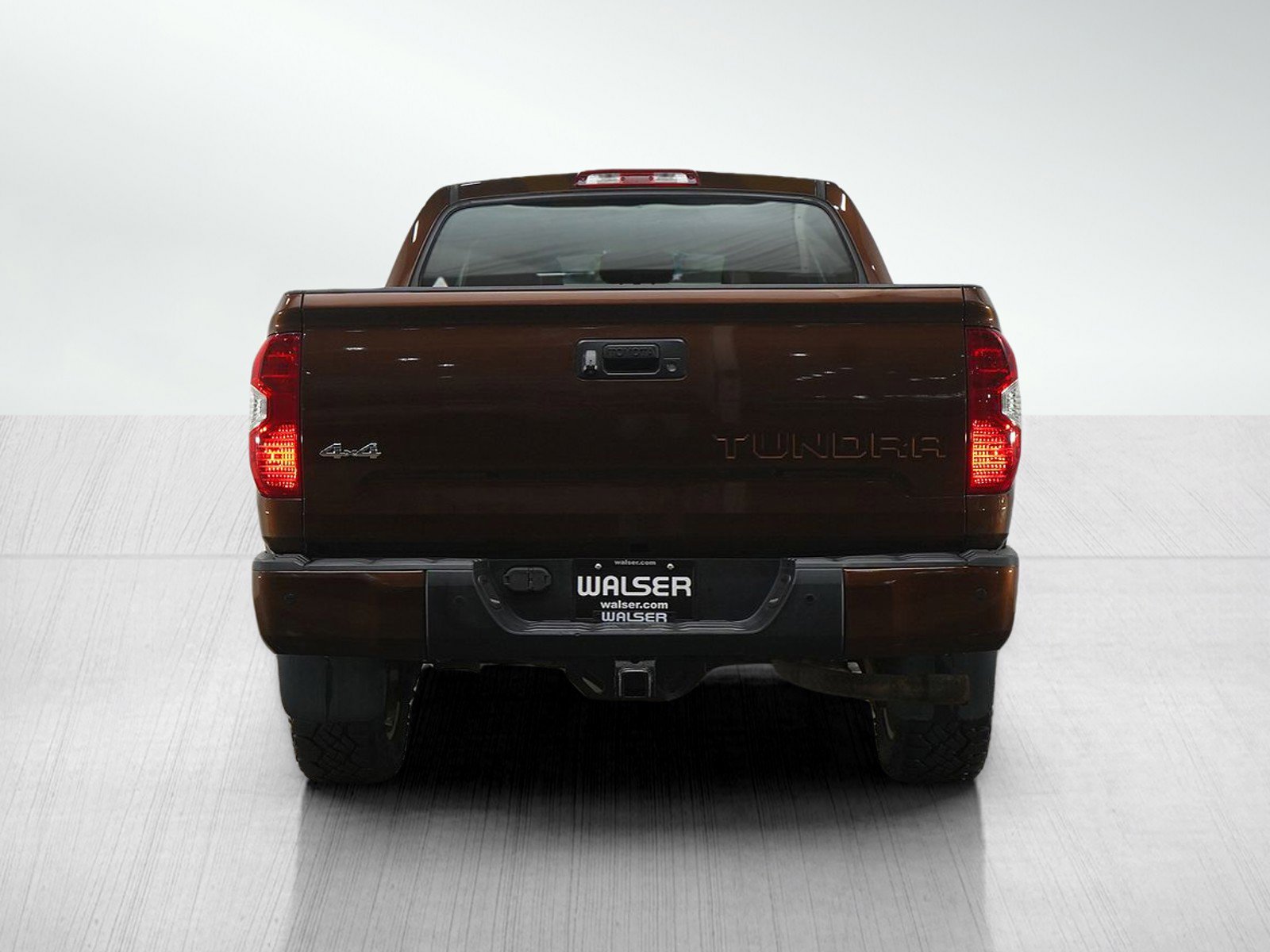 Used 2015 Toyota Tundra 1794 Edition AWD/4WD image 4