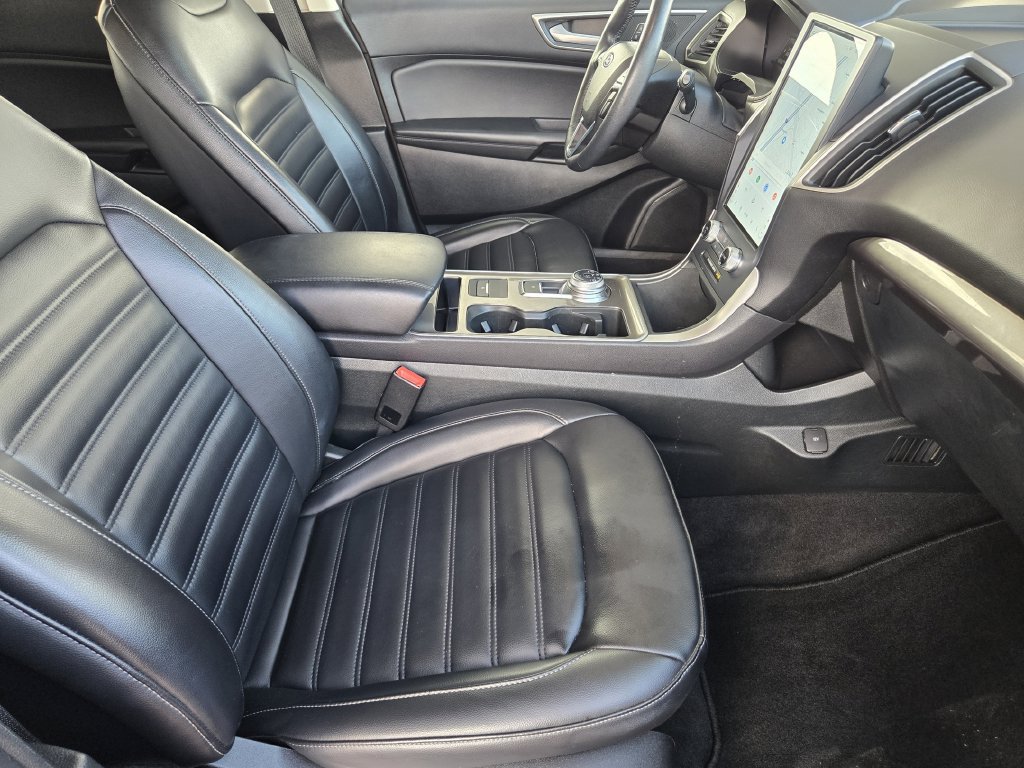 Used 2024 Ford Edge SEL AWD/4WD image 15