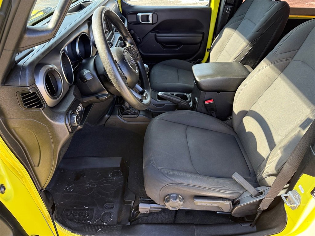 Used 2022 Jeep Wrangler Willys image 10