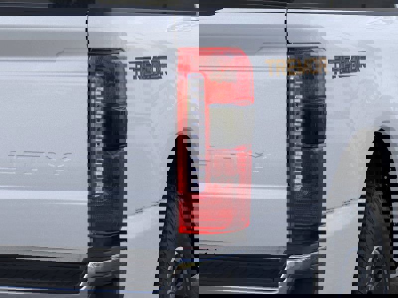 New 2025 Ford F250 Lariat w/ Tremor Off-Road Package image 21