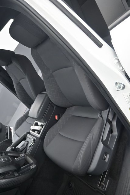 Used 2024 Toyota Tacoma SR5 AWD/4WD image 9