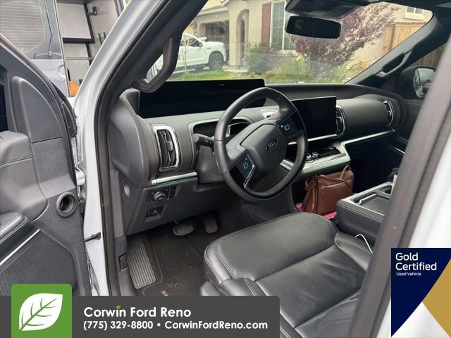 Used 2025 Ford Expedition Max Platinum w/ Stealth Appearance Package AWD/4WD image 11