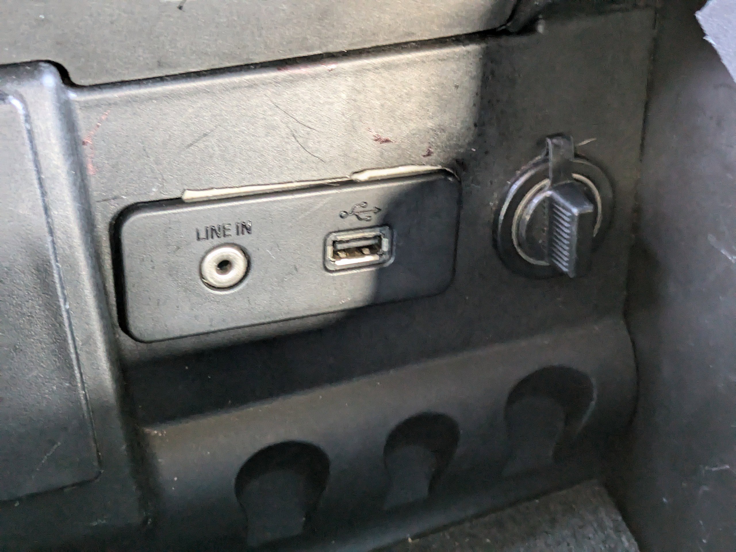 Used 2010 Ford Mustang GT Premium image 26