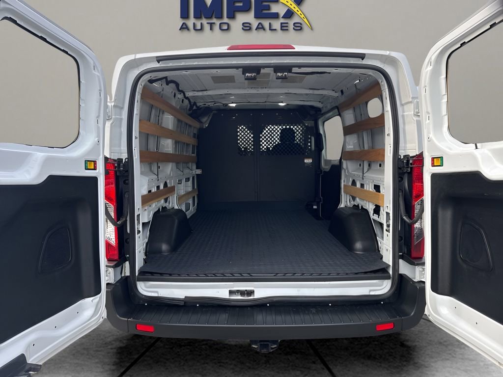 Used 2023 Ford Transit 250 Low Roof w/ Exterior Upgrade Package RWD image 22