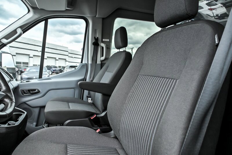 Used 2018 Ford Transit 150 XLT RWD image 14