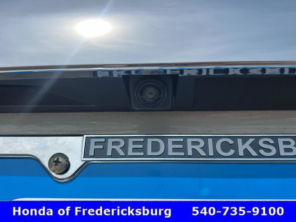 Used 2018 Nissan Pathfinder SV w/ SV All Weather Package image 11