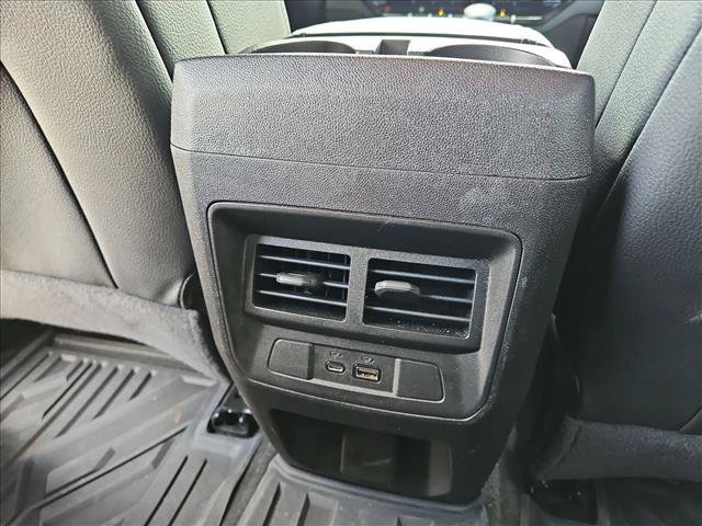 Used 2025 GMC Canyon Denali AWD/4WD image 13