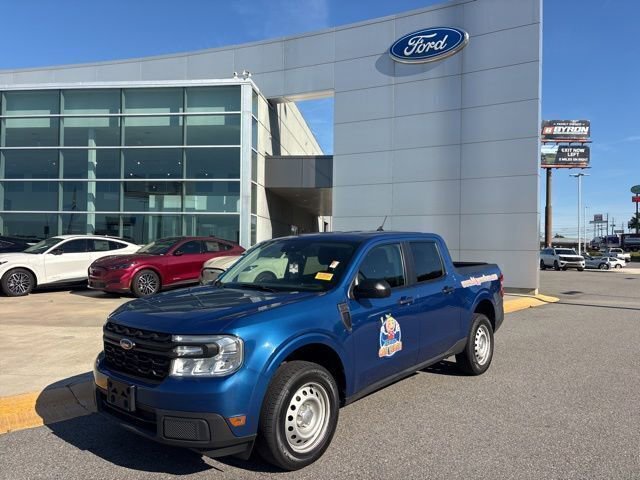 Used 2023 Ford Maverick XL FWD image 1