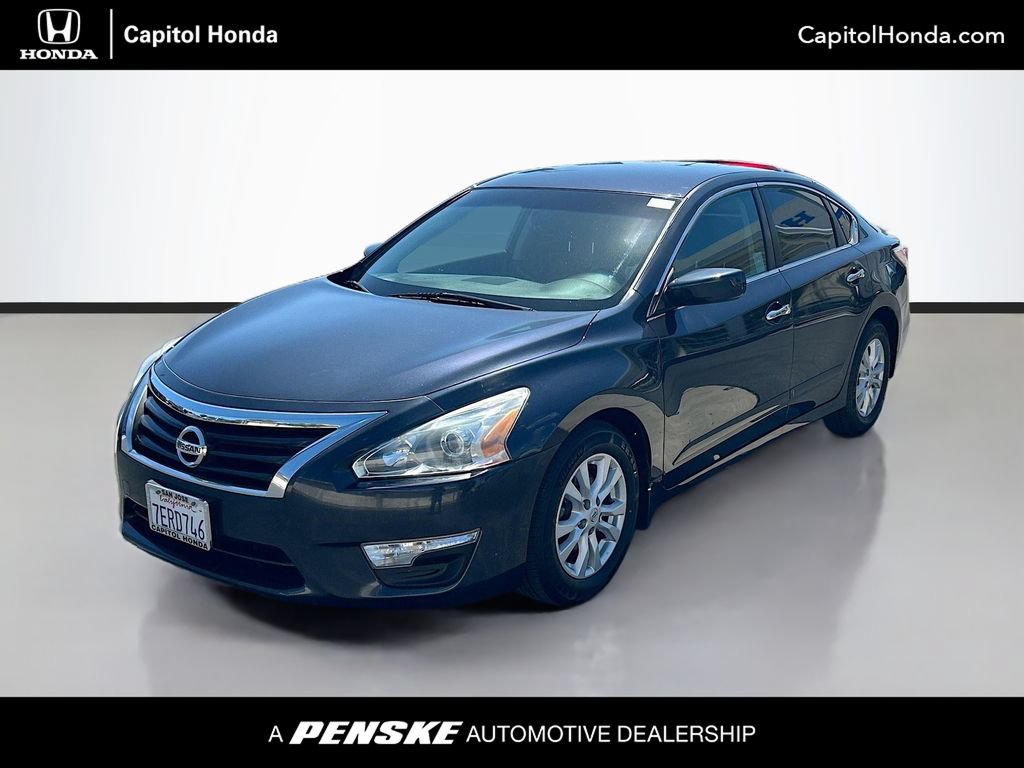 Used 2014 Nissan Altima 2.5 S w/ Sport Value Package