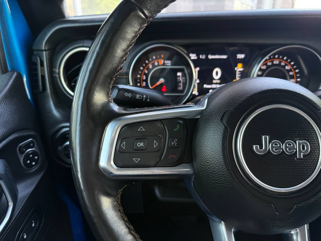 Used 2023 Jeep Gladiator Overland AWD/4WD image 30