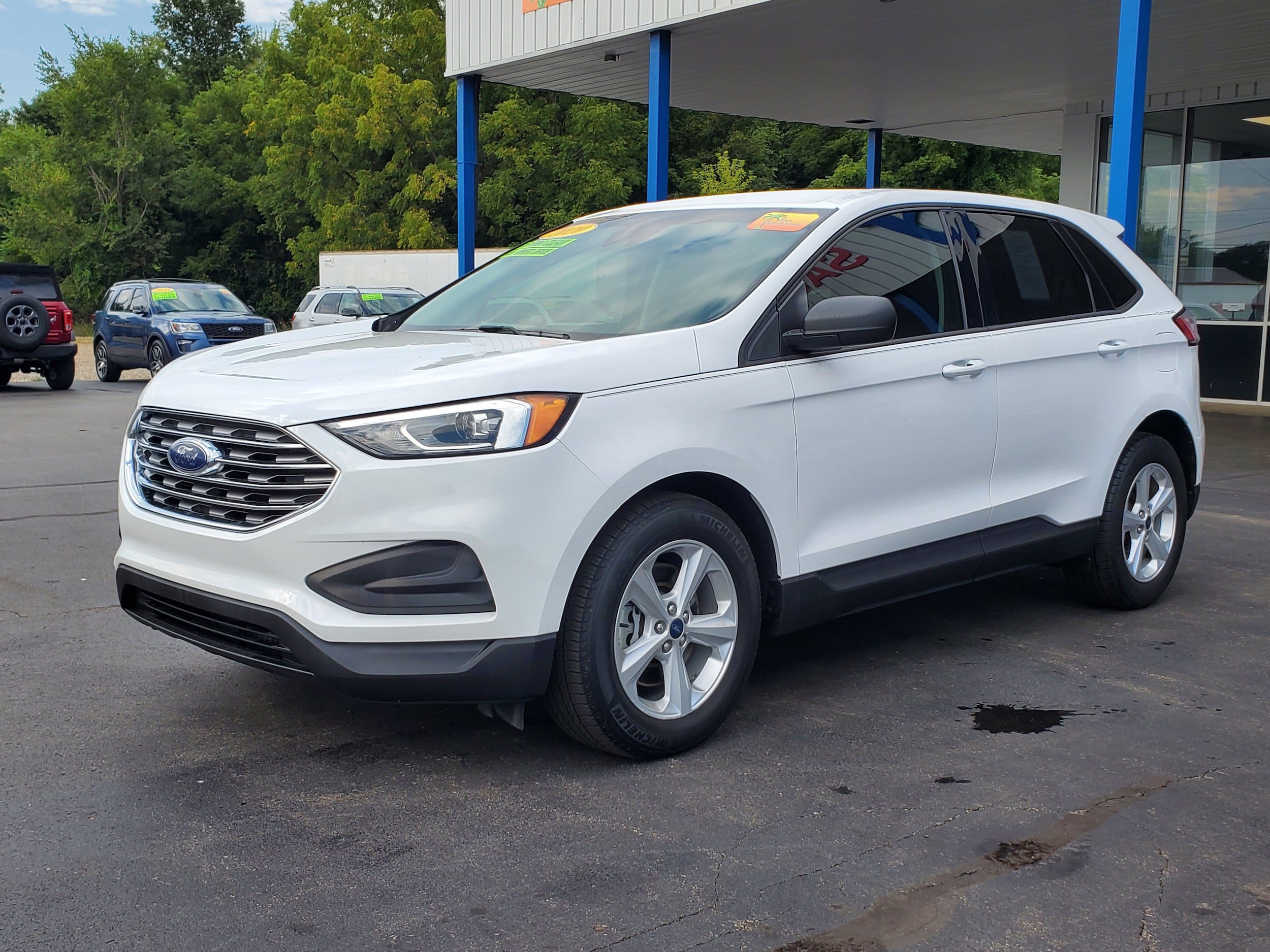 Used 2020 Ford Edge SE AWD/4WD image 2