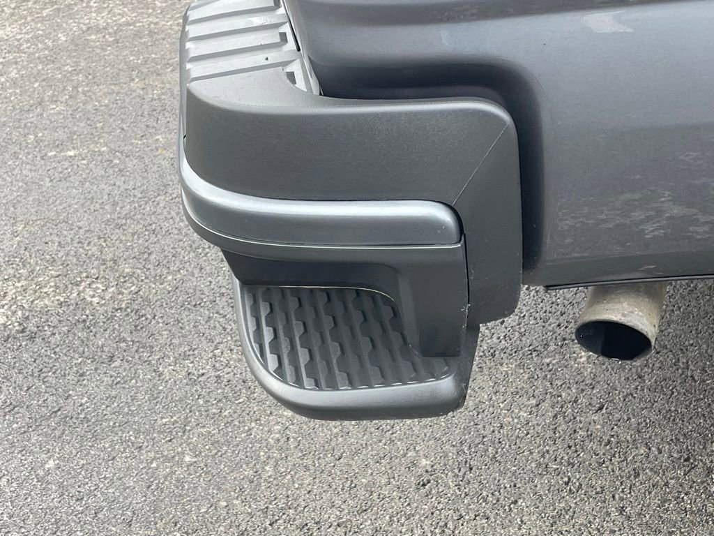 Used 2022 Chevrolet Colorado LT image 19