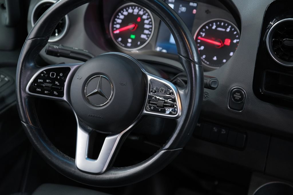 Used 2021 Mercedes-Benz Sprinter 2500 image 53