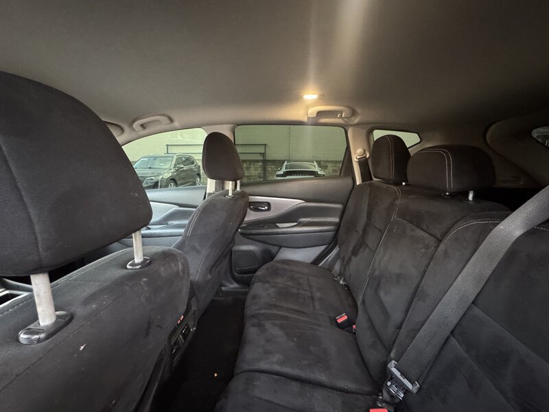 Used 2021 Nissan Murano S FWD image 31