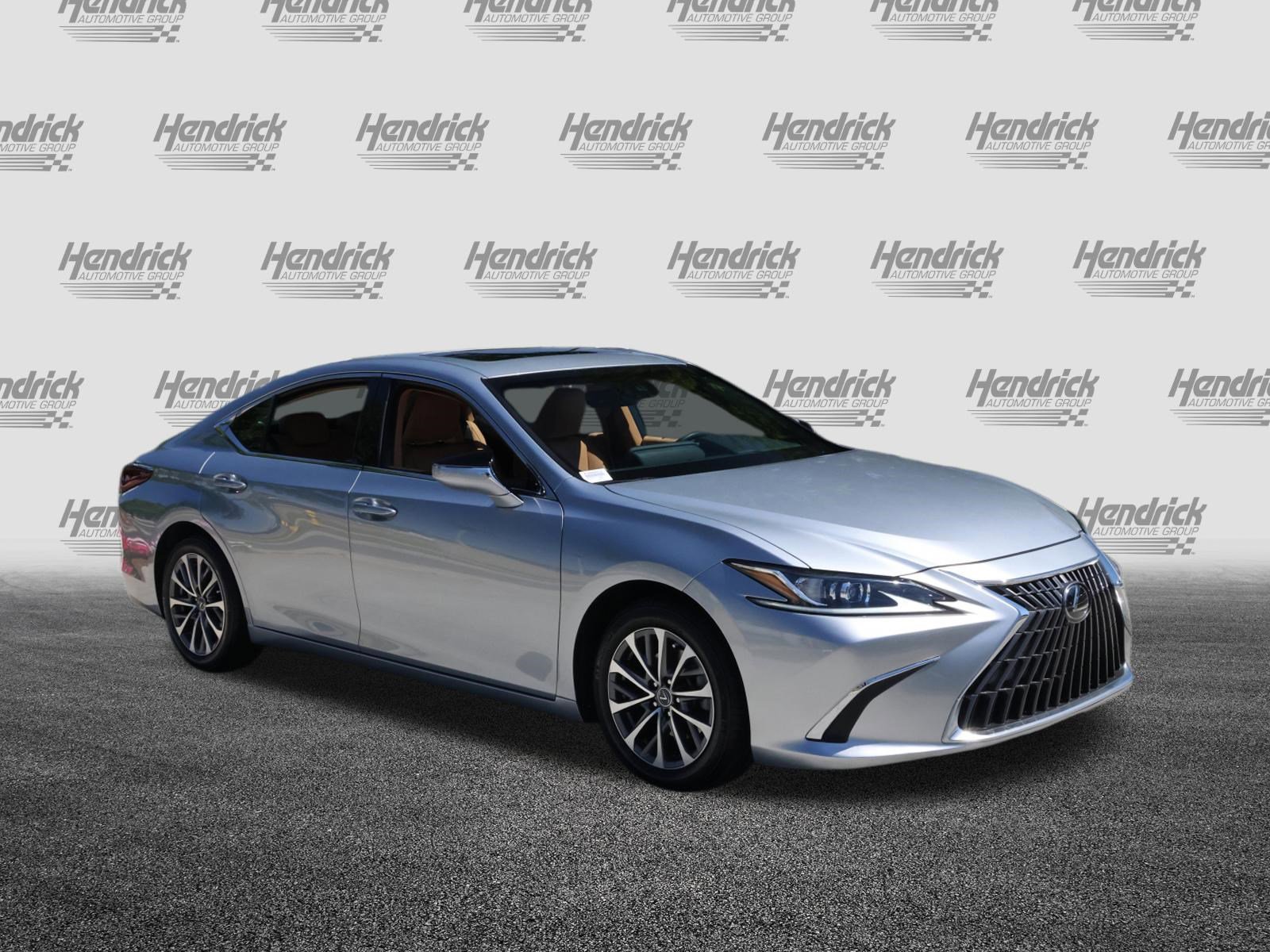 Used 2023 Lexus ES 350 w/ Accessory Package (Z1) FWD image 2
