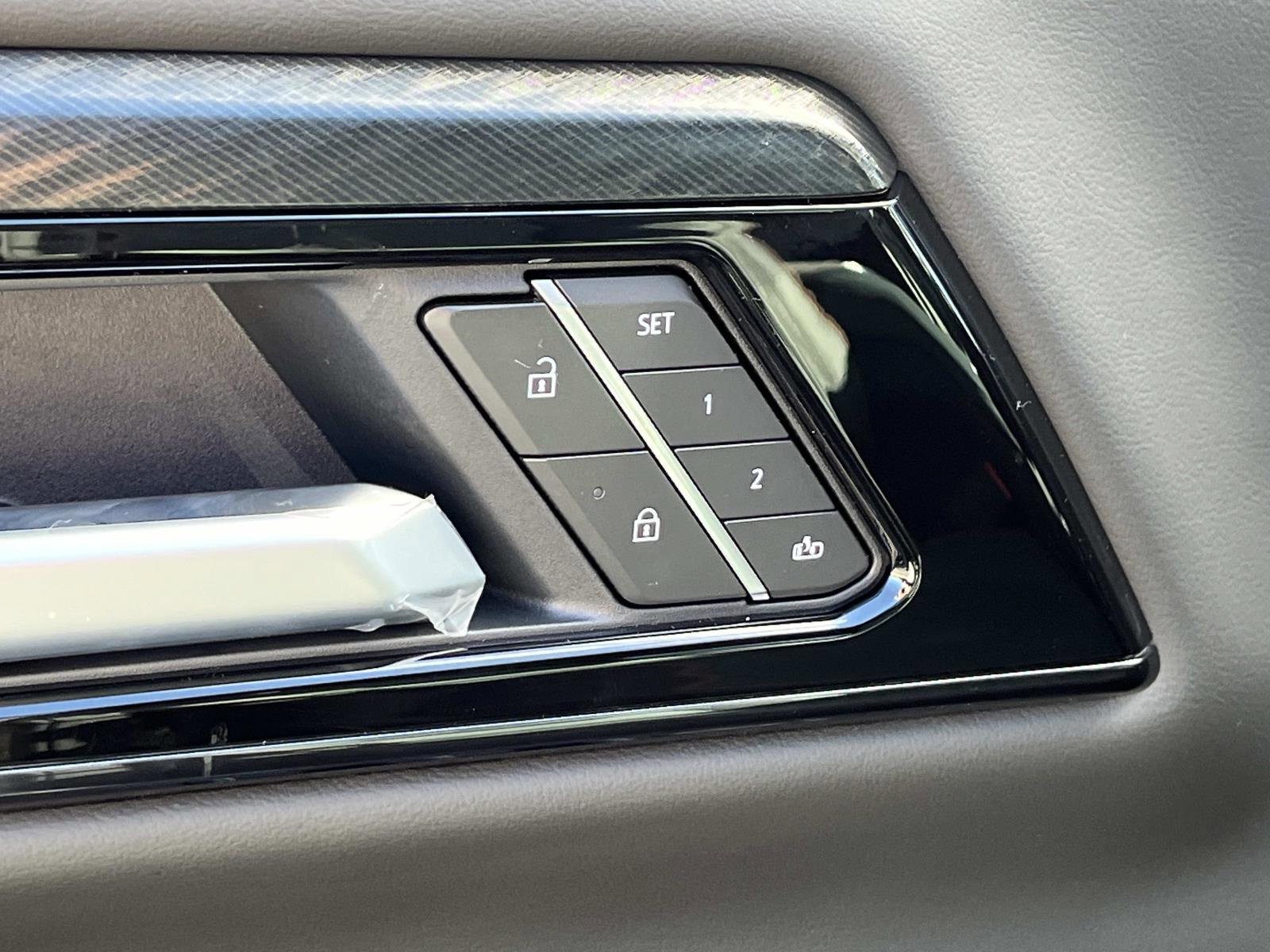 New 2026 GMC Yukon AT4 image 26