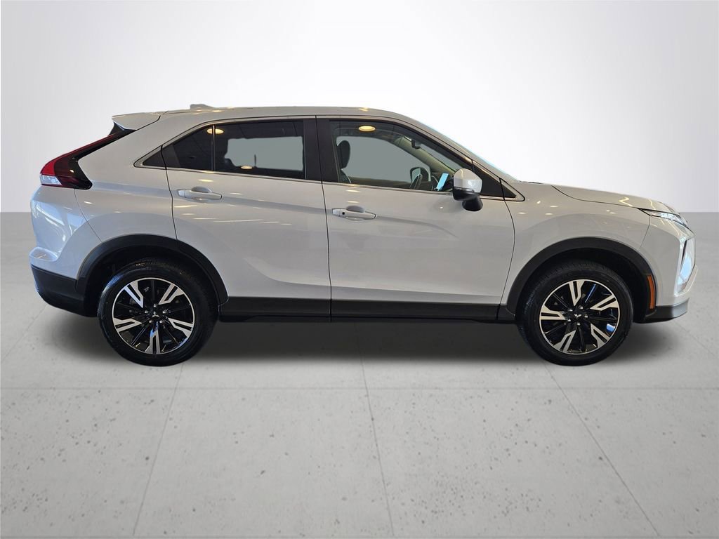 Used 2024 Mitsubishi Eclipse Cross SE image 6