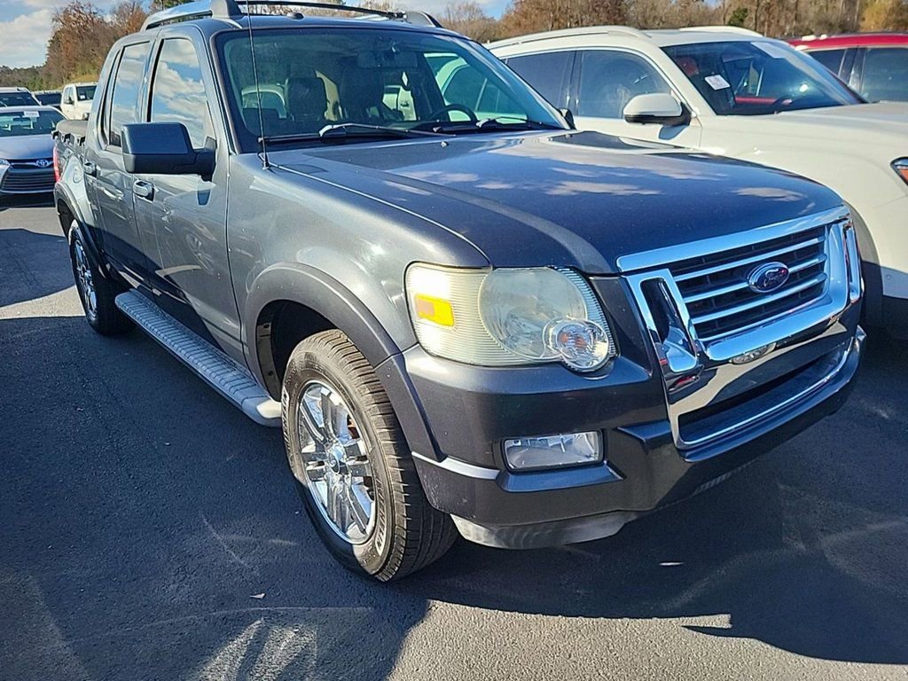 Used 2010 Ford Explorer Sport Trac Limited image 2