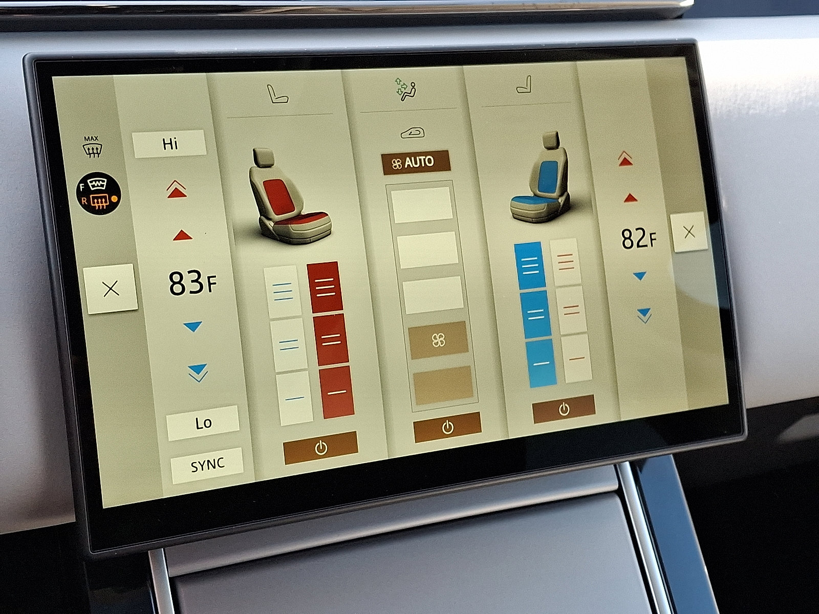 Used 2025 Land Rover Range Rover Velar S image 17