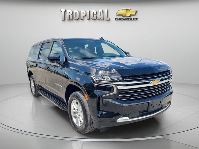 Used 2024 Chevrolet Suburban LT AWD/4WD image 4