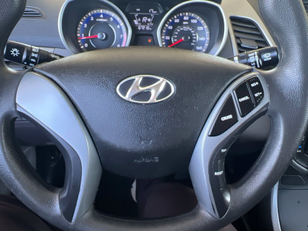 Used 2016 Hyundai Elantra SE FWD image 45