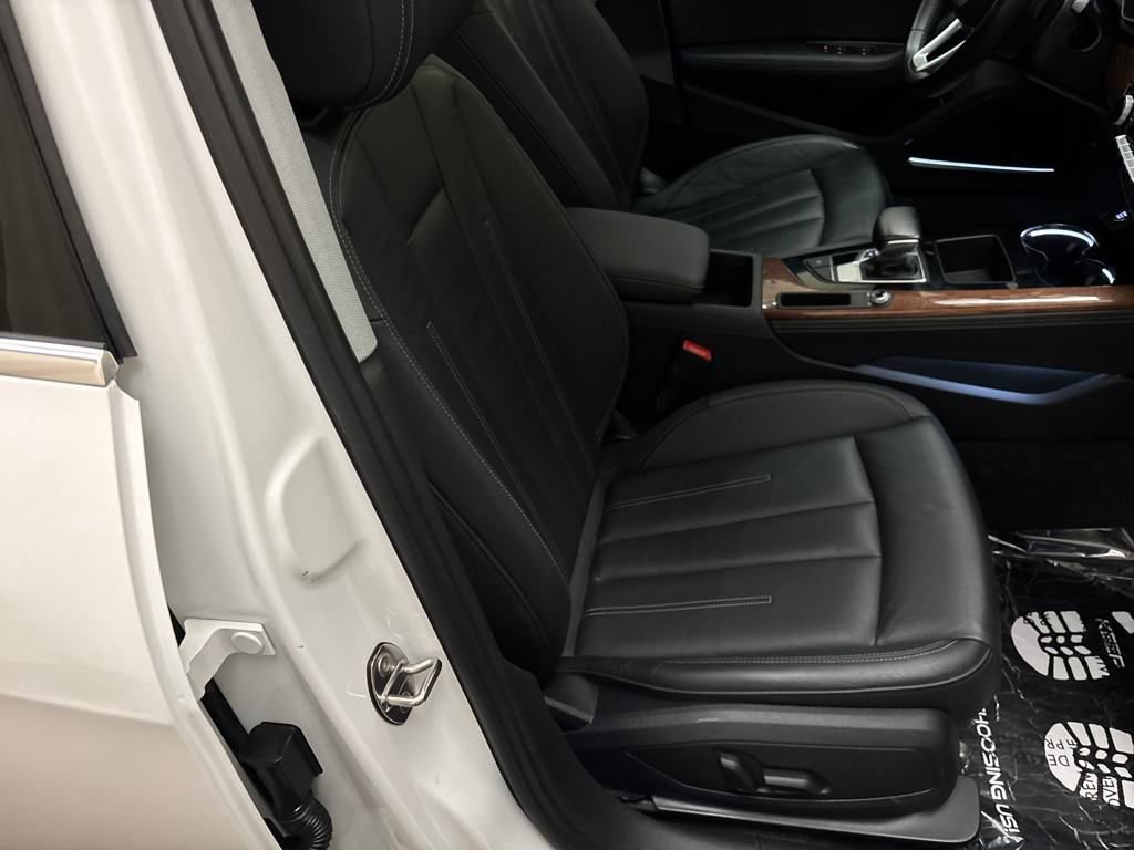 Used 2022 Audi A4 2.0T Premium Plus w/ Premium Plus Package image 23