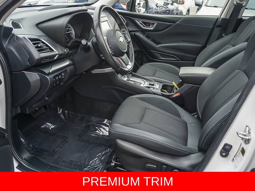 Used 2023 Subaru Forester Premium AWD/4WD image 17