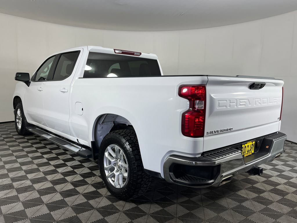 Used 2024 Chevrolet Silverado 1500 LT w/ Z71 Off-Road Package AWD/4WD image 7