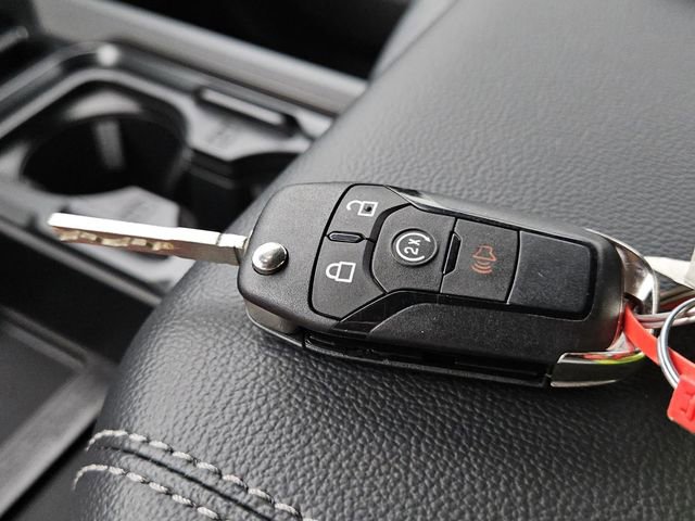 New 2026 Ford F250 XLT w/ FX4 Off-Road Package image 28