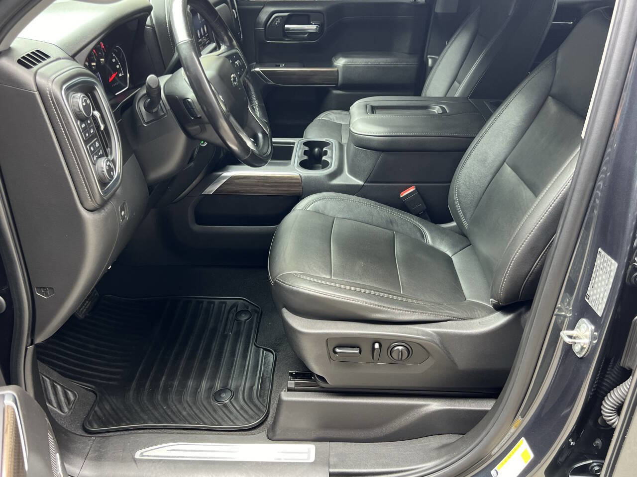 Used 2019 Chevrolet Silverado 1500 RST w/ All-Star Edition AWD/4WD image 16