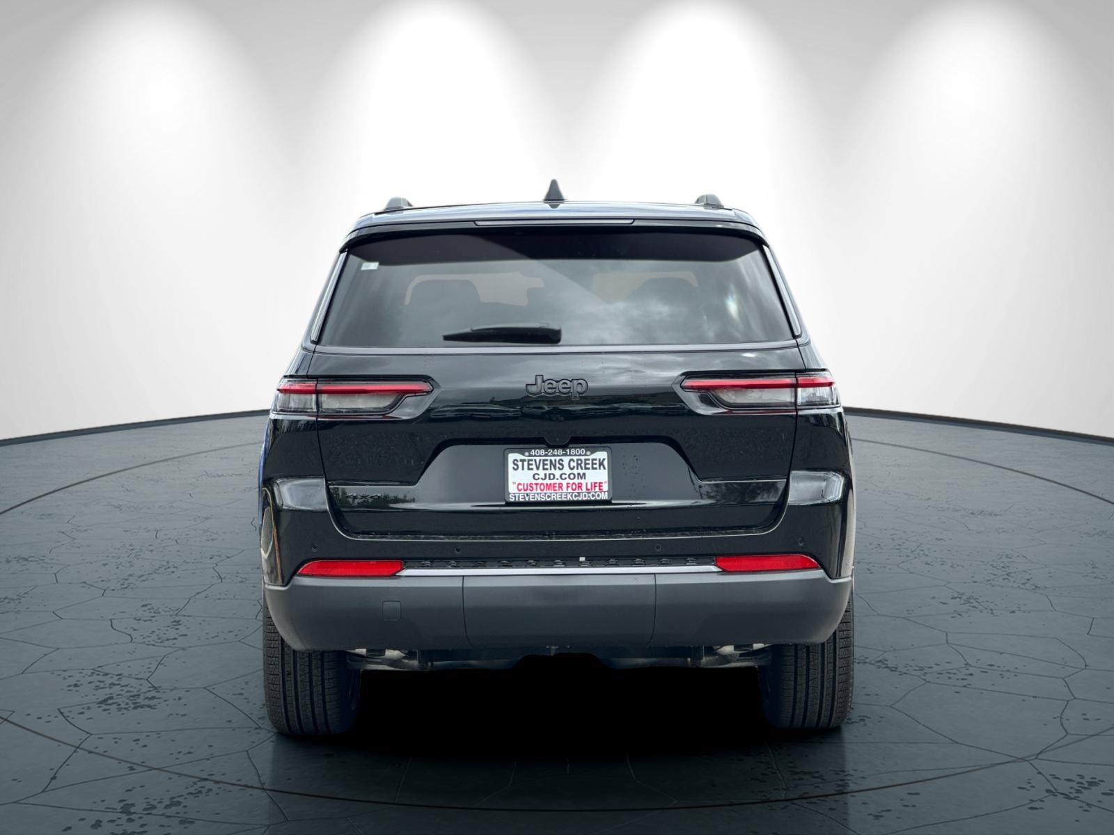 New 2026 Jeep Grand Cherokee L Limited w/ Limited Altitude Package AWD/4WD image 5