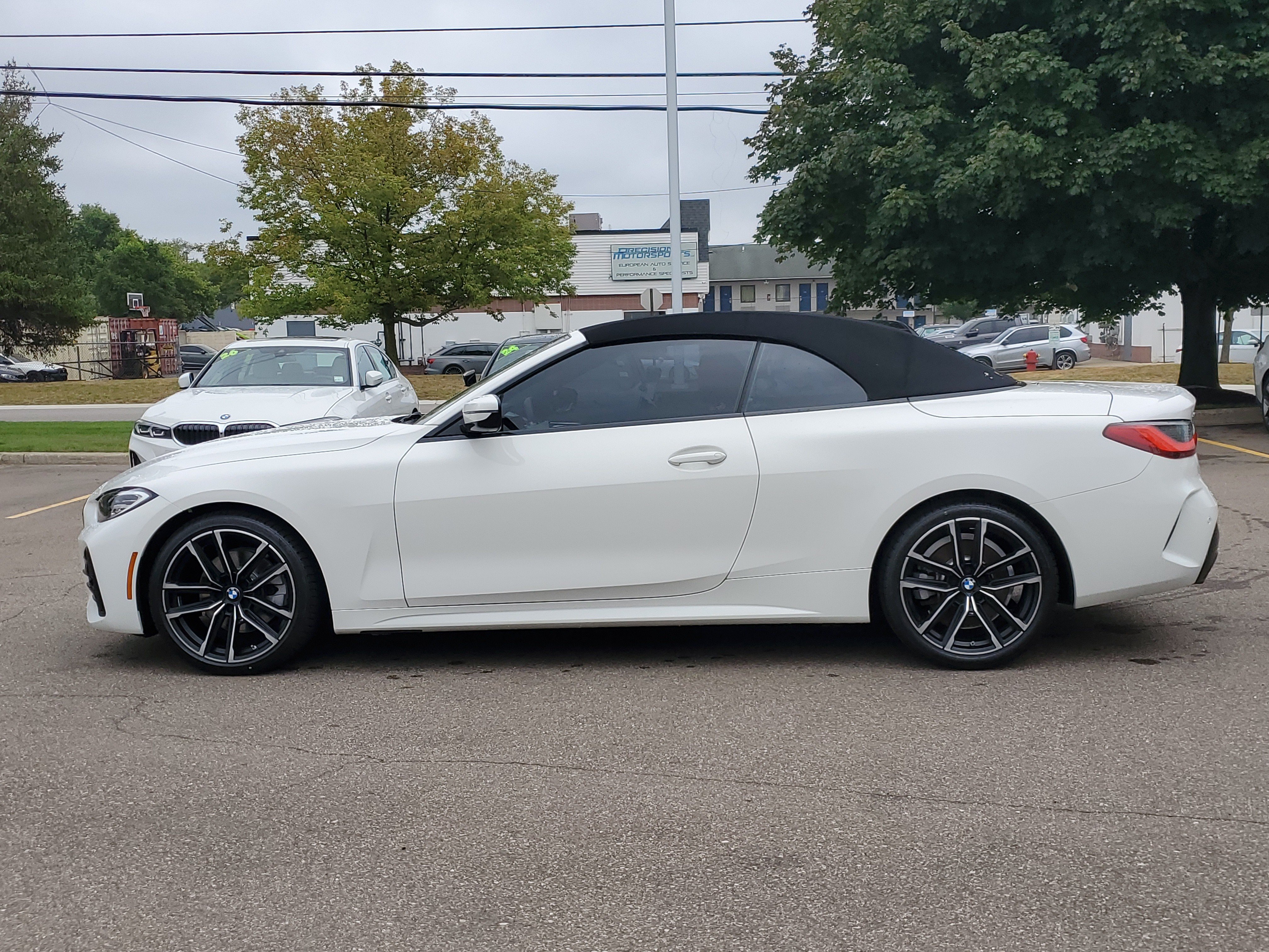 Used 2022 BMW 430i xDrive Convertible w/ M Sport Package AWD/4WD video 2