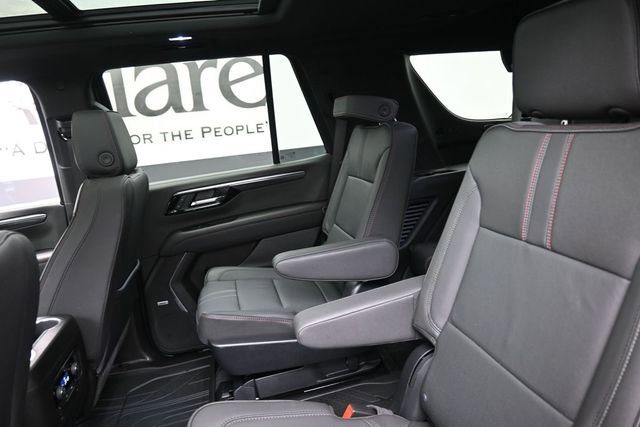 Used 2025 Chevrolet Tahoe RST w/ Advanced Technology Package AWD/4WD image 23