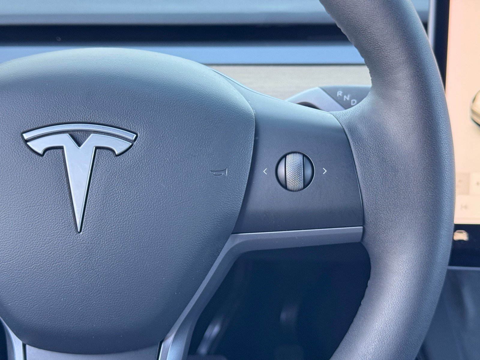 Used 2021 Tesla Model Y Long Range image 20