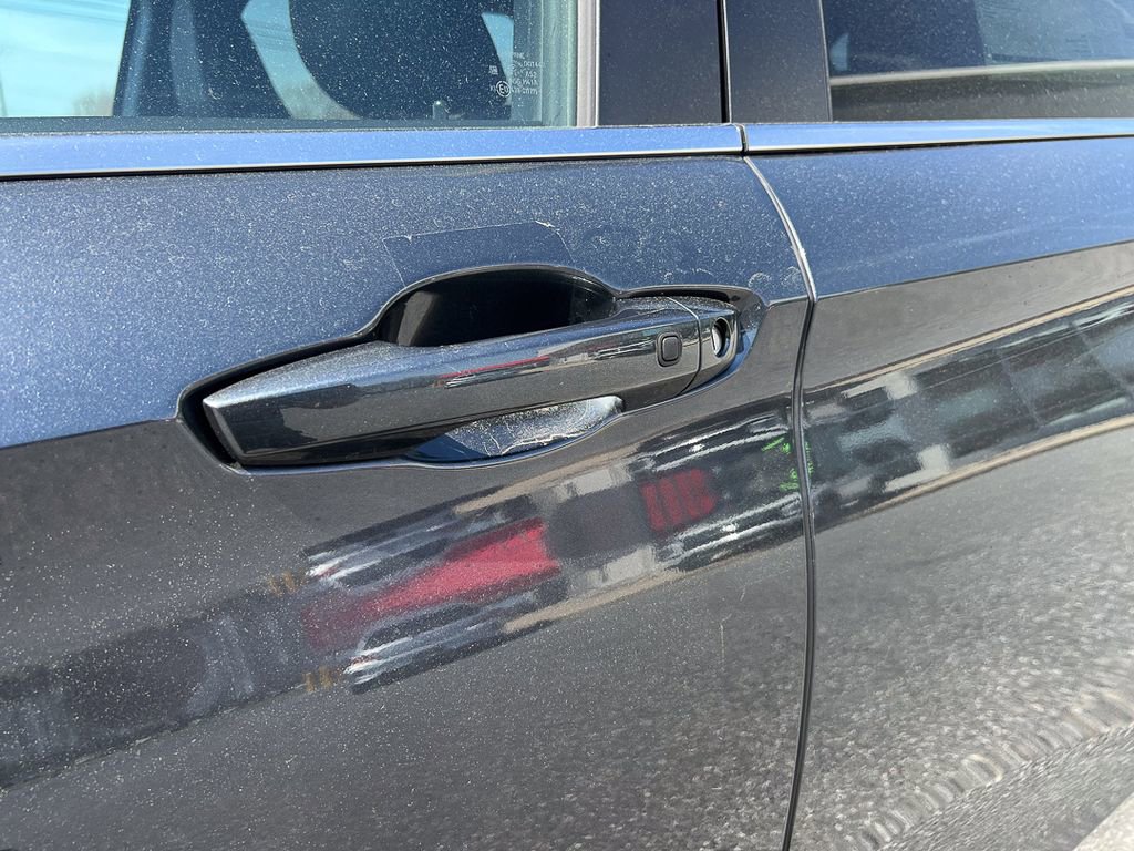 New 2026 Mitsubishi Outlander SE image 16