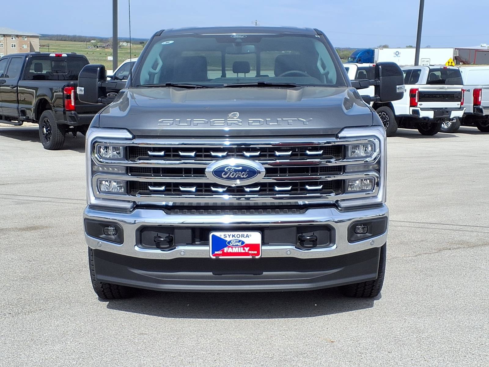 New 2026 Ford F250 Lariat w/ Lariat Premium Package image 2