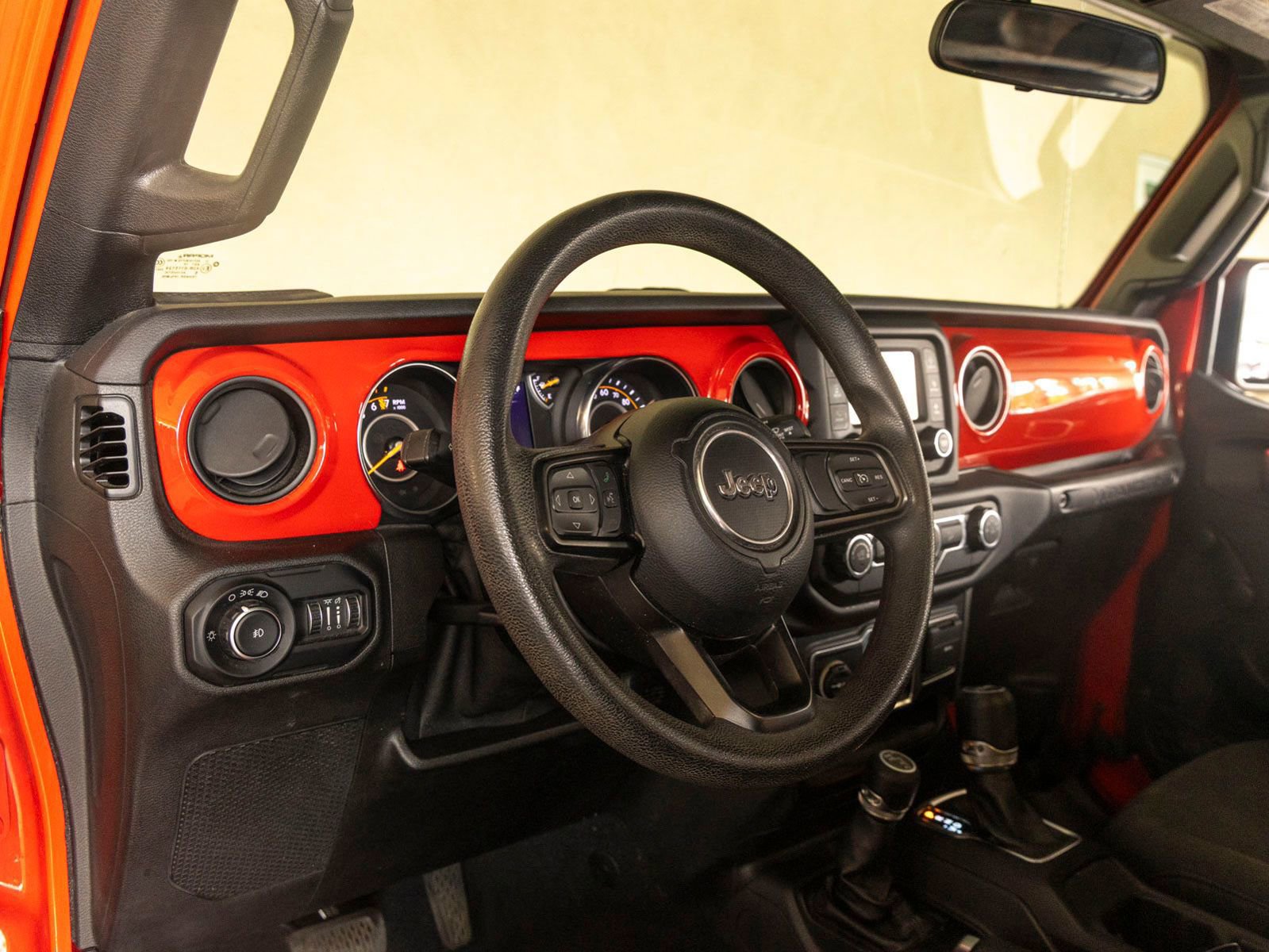 Used 2019 Jeep Wrangler Unlimited Sport image 15