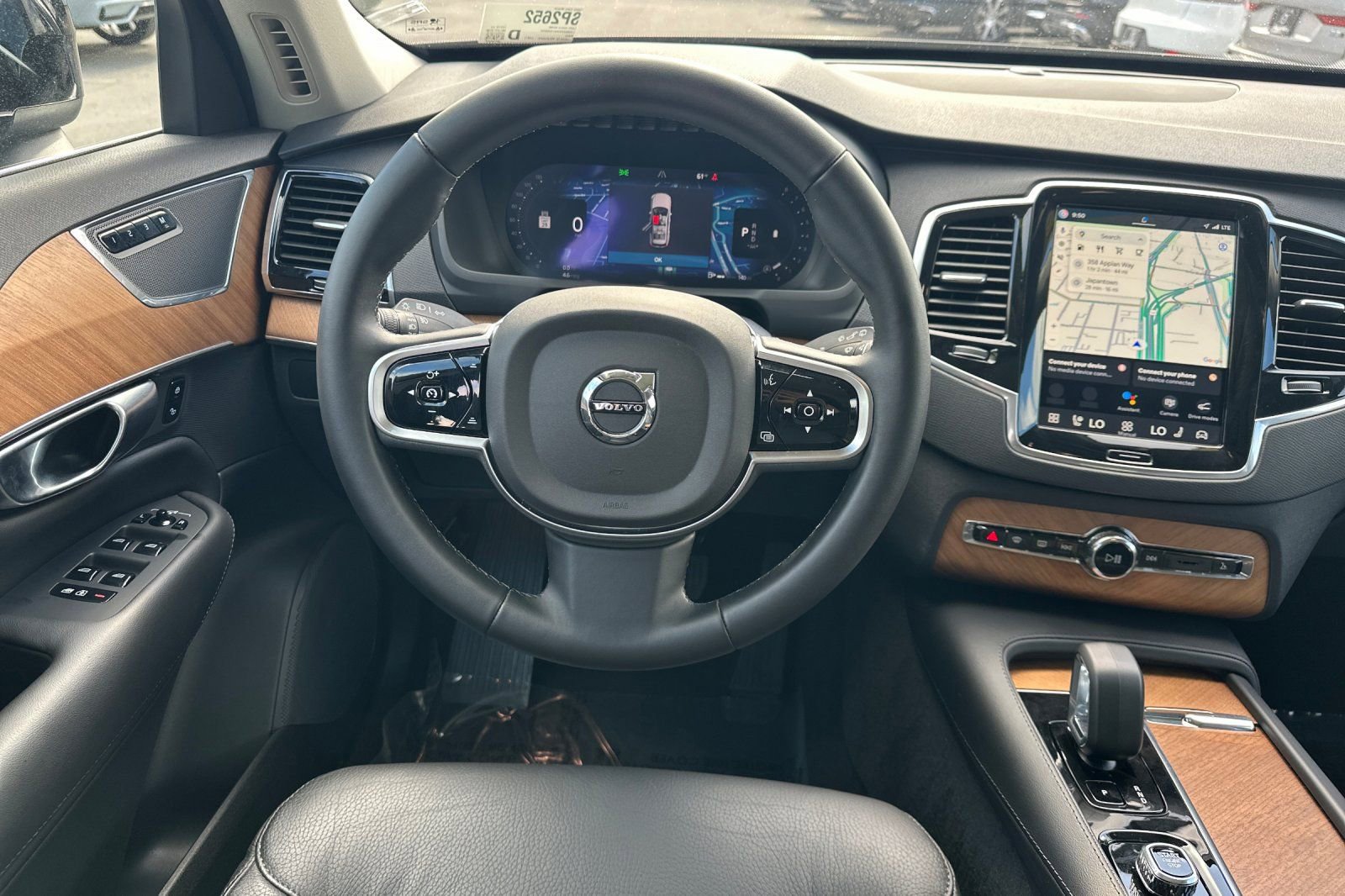 Certified 2025 Volvo XC90 B6 Plus image 17