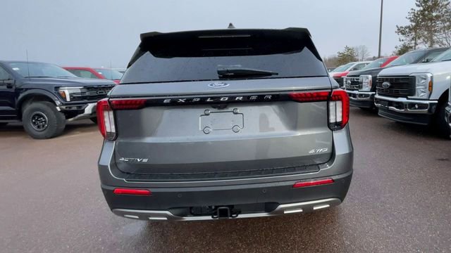 New 2026 Ford Explorer Active w/ Active Comfort Package image 3