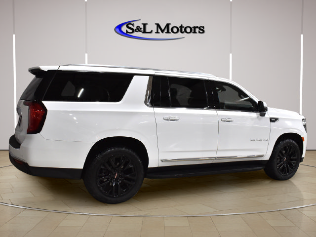 Used 2021 GMC Yukon XL SLT w/ SLT Premium Package AWD/4WD image 8