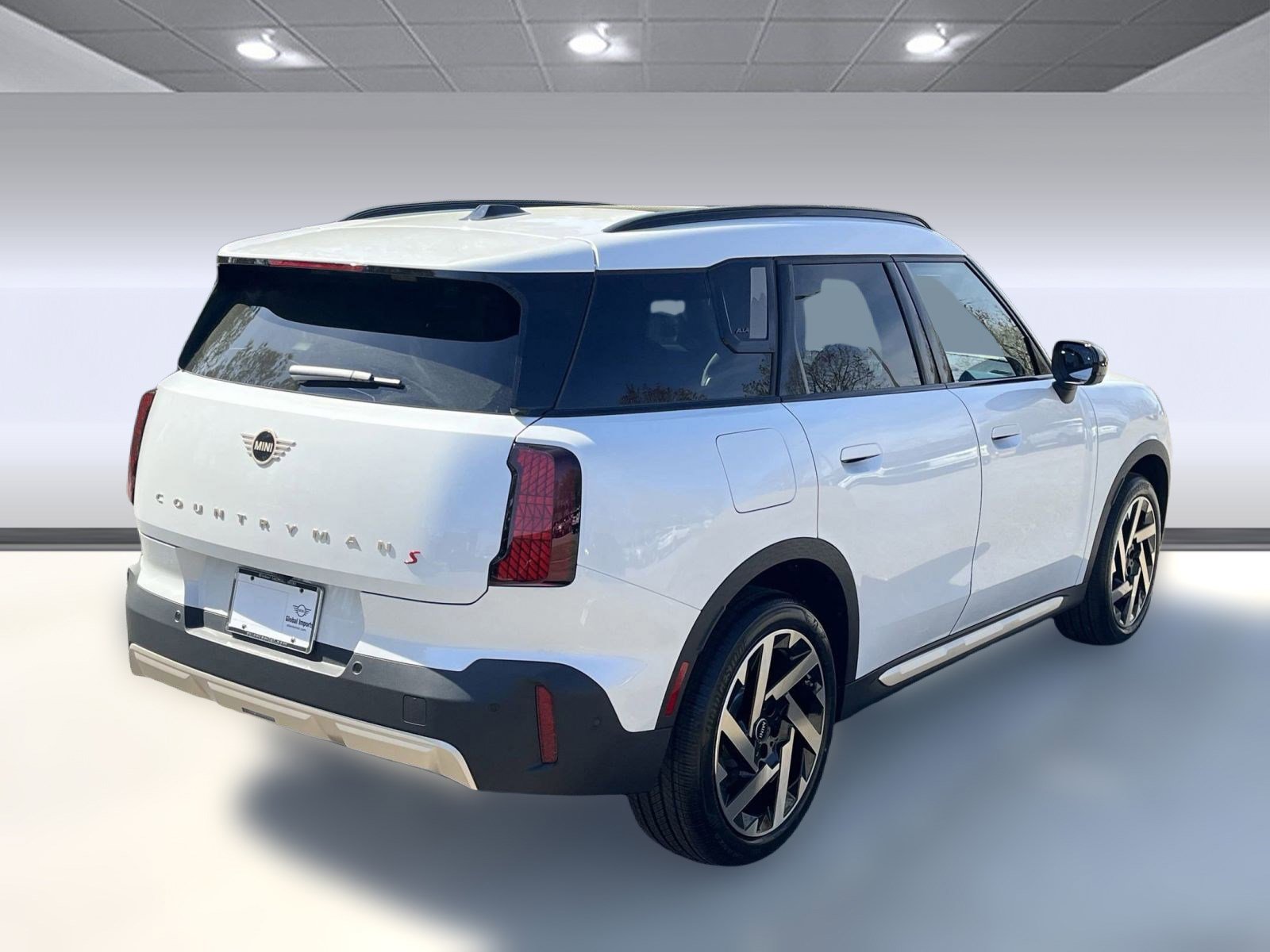 Used 2025 MINI Cooper Countryman S w/ Comfort Package Max image 9