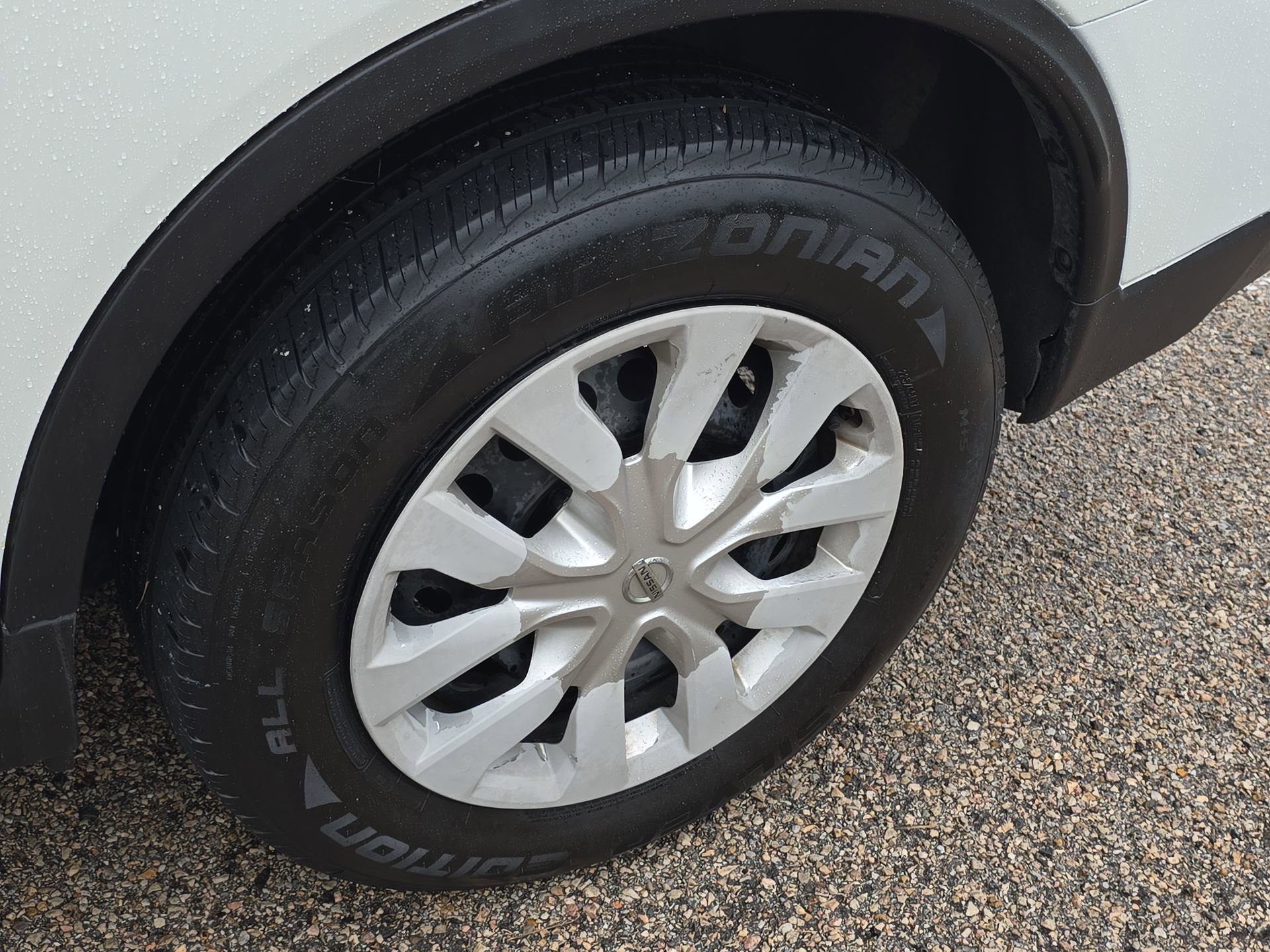 Used 2019 Nissan Rogue S FWD image 10