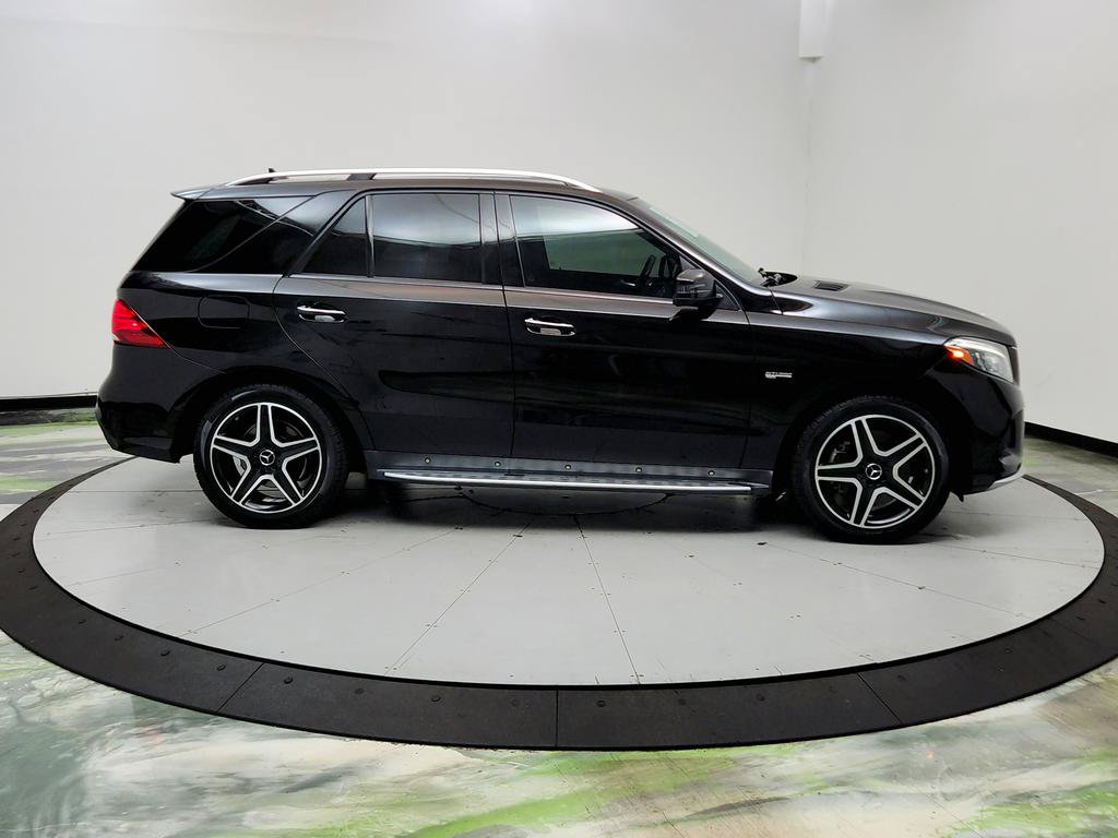Used 2017 Mercedes-Benz GLE 43 AMG 4MATIC image 4