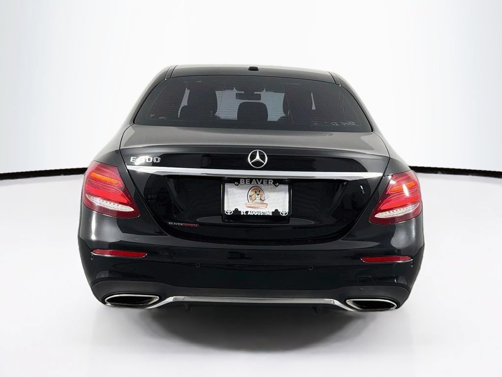 Used 2017 Mercedes-Benz E 300 image 8