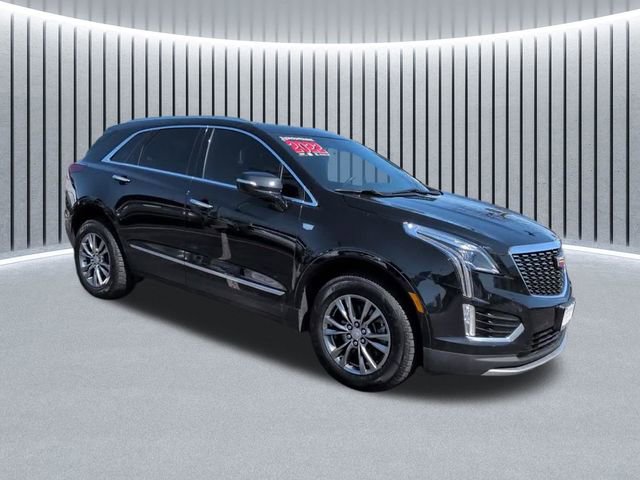 Used 2022 Cadillac XT5 Premium Luxury FWD image 2