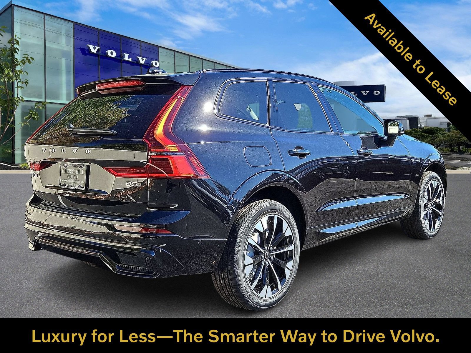 Certified 2026 Volvo XC60 B5 Plus w/ Protection Package Premier AWD/4WD image 4