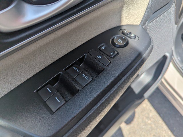 Used 2018 Honda CR-V EX image 11