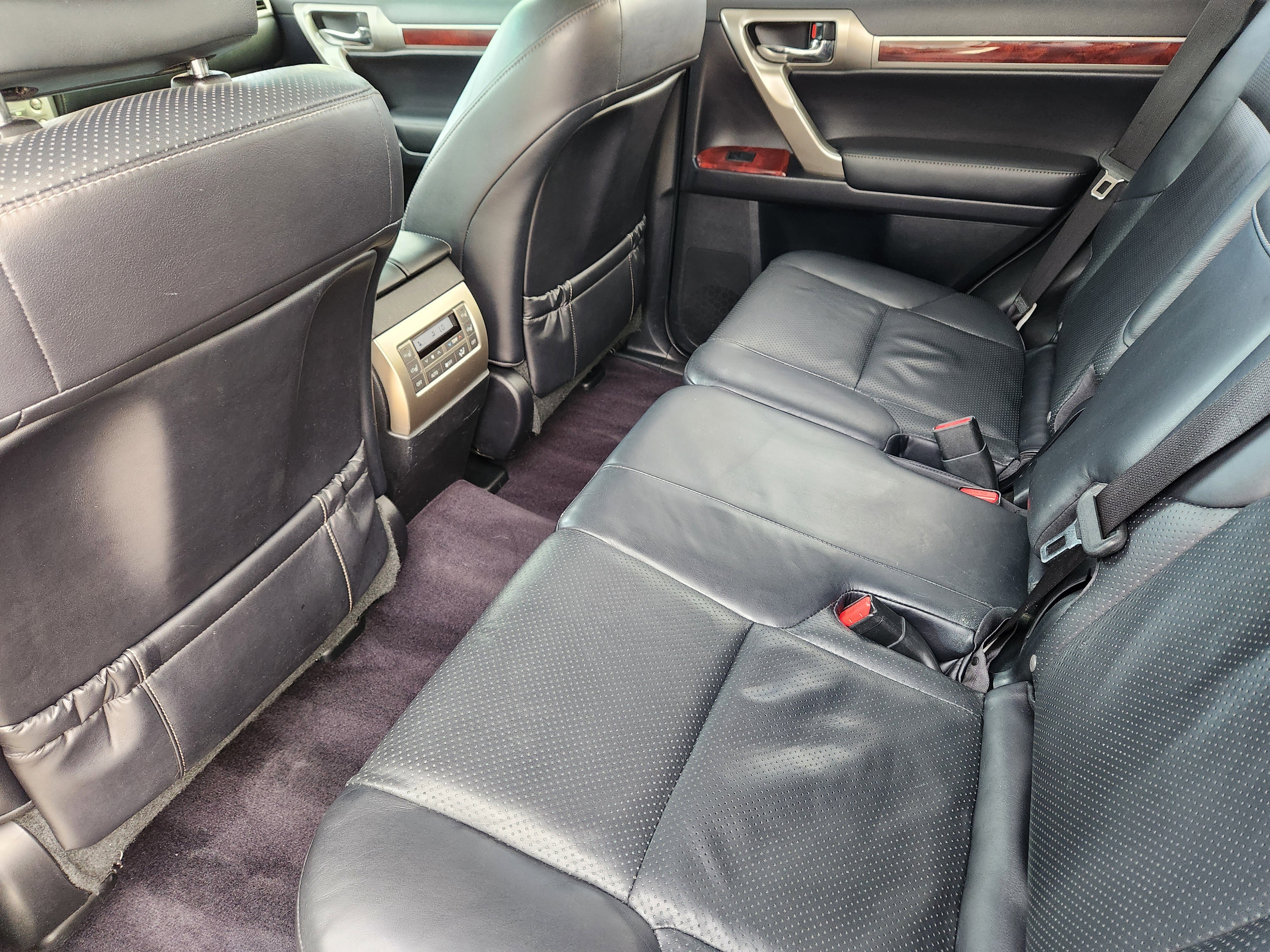 Used 2013 Lexus GX 460 image 30