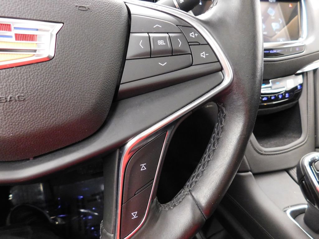 Used 2019 Cadillac XT5 Premium Luxury image 23