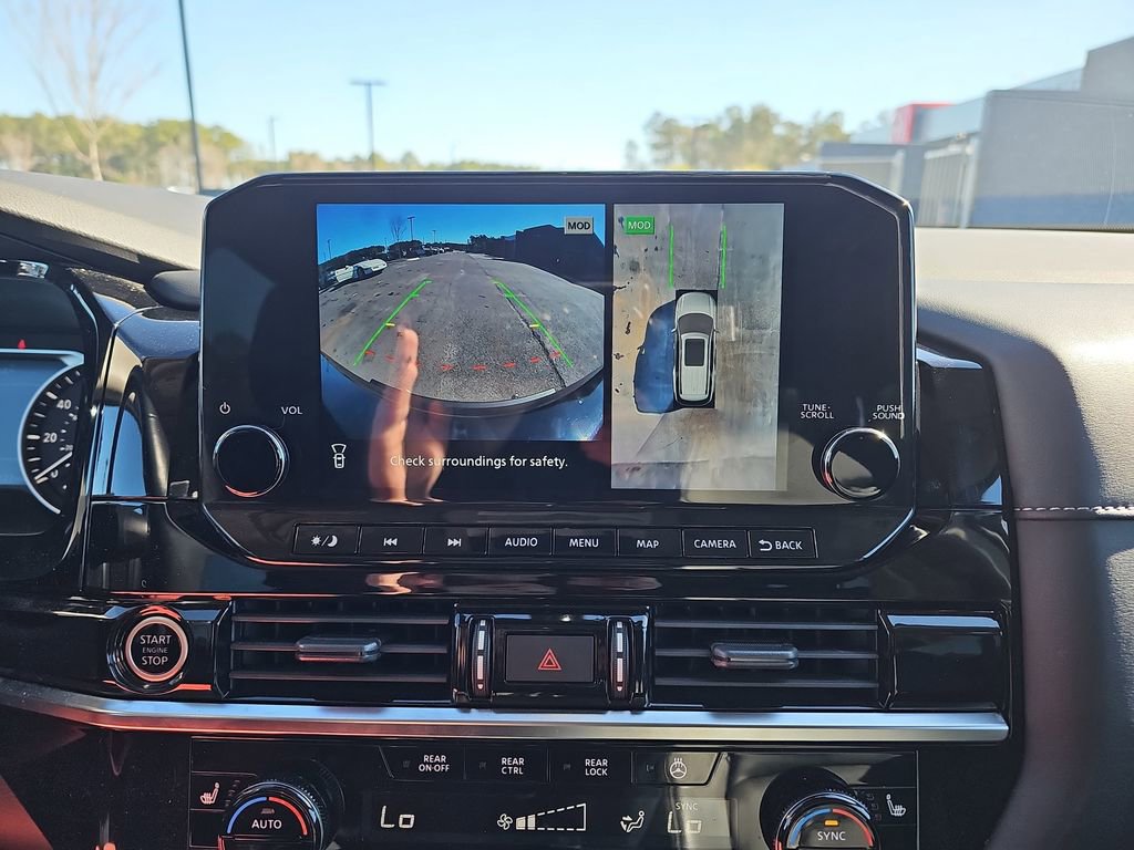 Used 2023 Nissan Pathfinder SL w/ SL Premium Package image 28